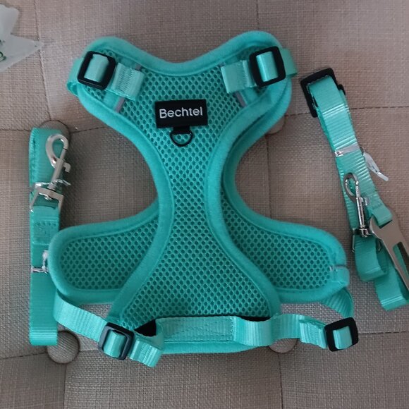 Bechtel dog harness + leash set - Picture 2 of 3